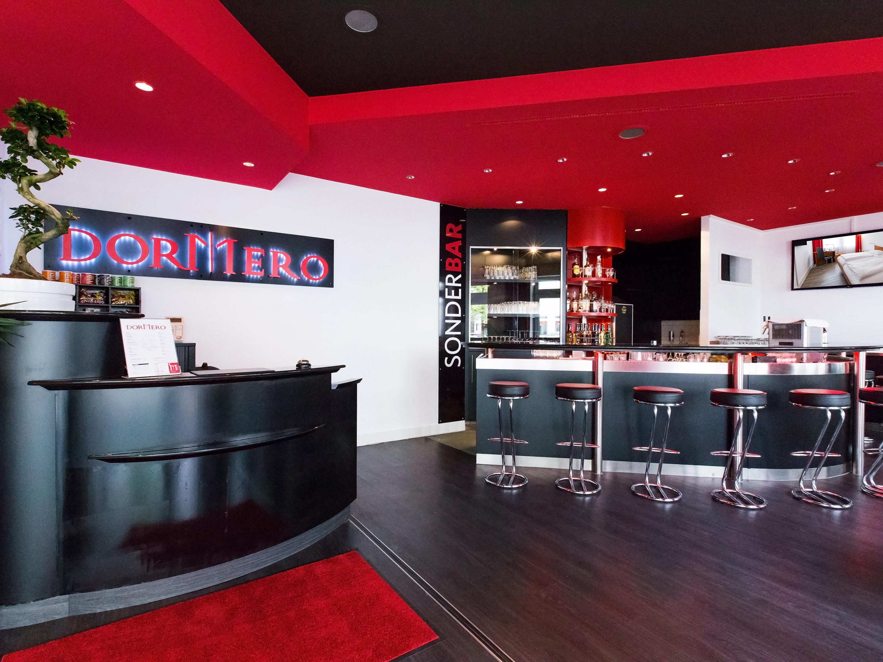 德累斯顿机场dormero酒店 外观 照片